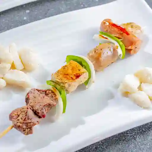 Chuzo En Palito Combinado