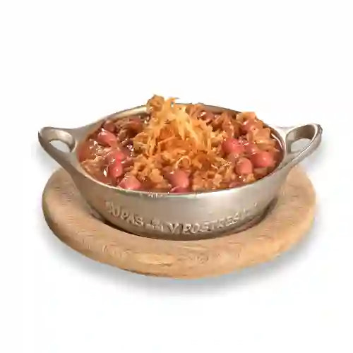 Sopa de Frijoles con Garra Pequena