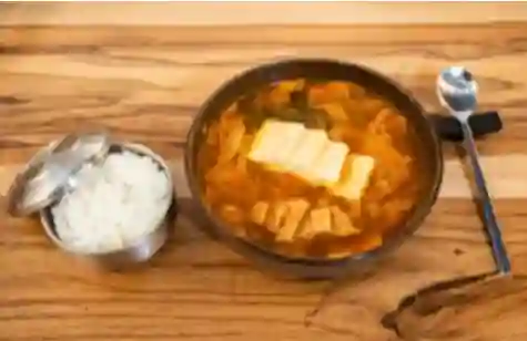 Sopa Kimchi Chigue
