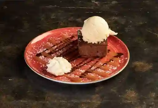 Brownie Con Helado