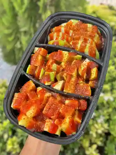 Chingona Con Mango, Guayaba Y Piña.