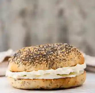 Bagel Con Queso Crema