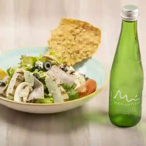 Ensalada Mexicana + Agua Manantial