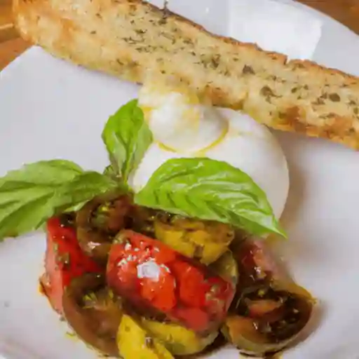 Burrata Con Tomates