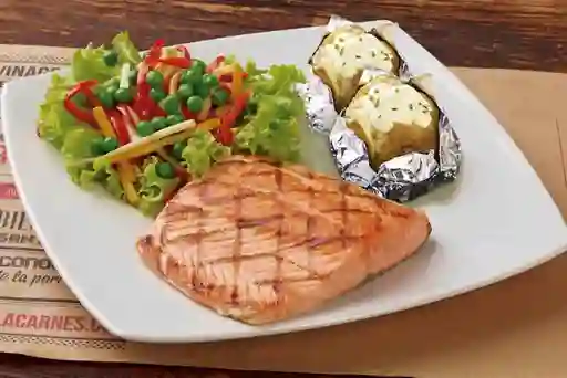 Salmon A La Parrilla