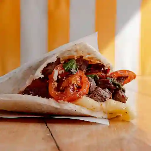 Arepa Lomo Pomodoro Alla Rabbiata