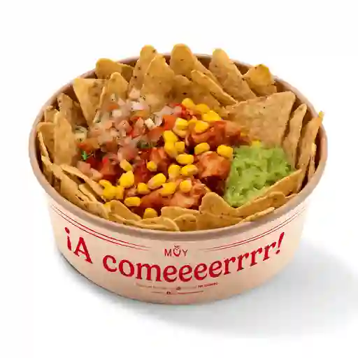 Mega Nachos Con Pollo Tinga