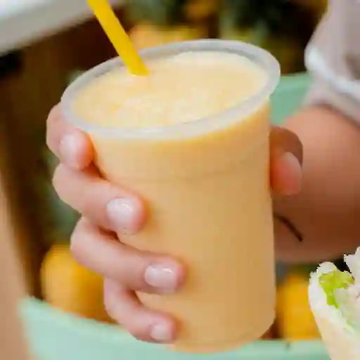 Mandarina En Leche