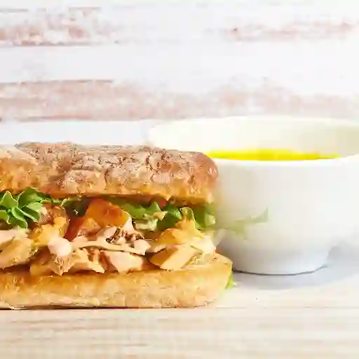 Combo 1/2 Sándiwich + Sopa