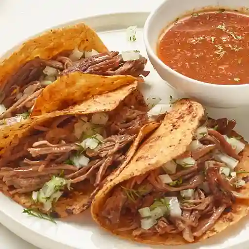 Trío De Tacos De Birria