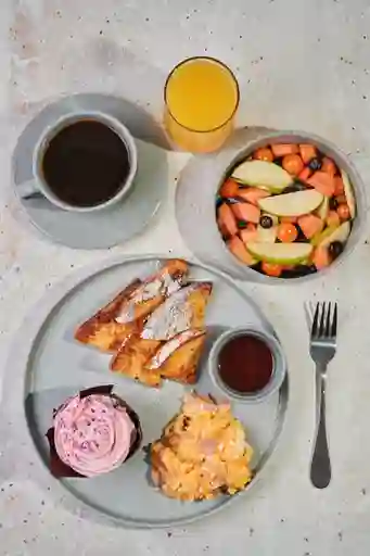 Brunch De Cumpleaños La Qatrie