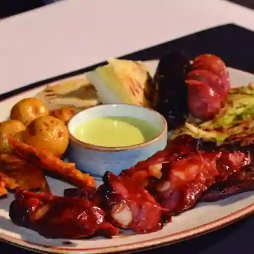 Combo Para 4 Parrilladas Mas Gaseosa 1.5