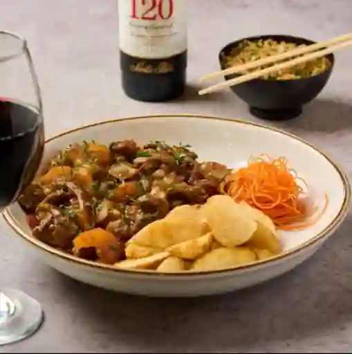 Wok Lomo Saltado