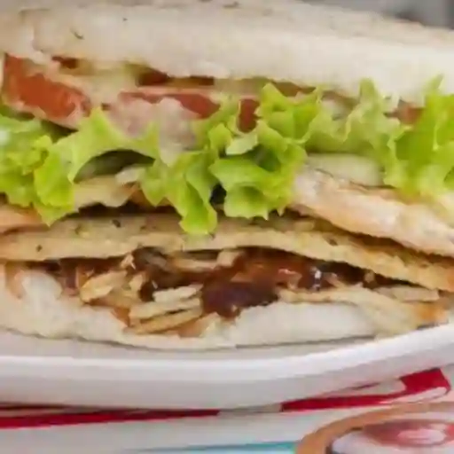 Arepa Burger Sencilla De Pollo