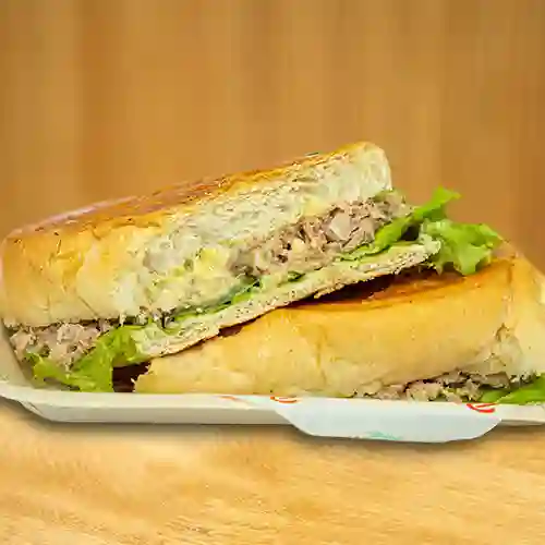 Cubano De Atun