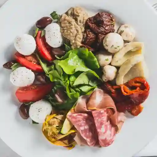 Antipasto De La Casa