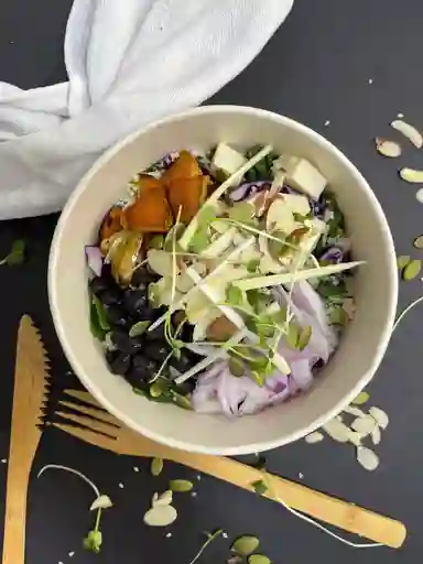 Ensalada De Hojas Verdes Y Cou