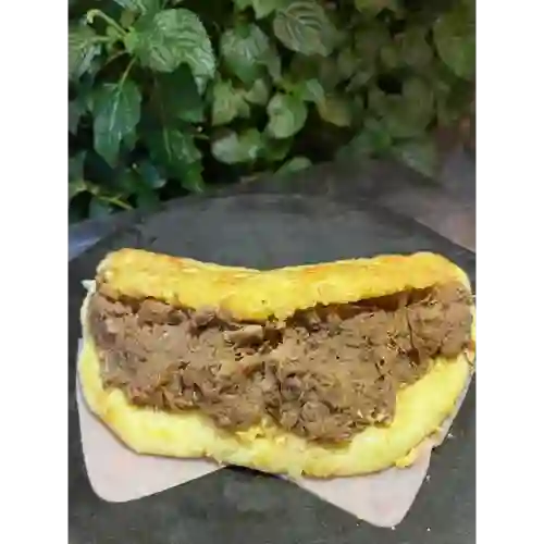 Cachapa De Carne