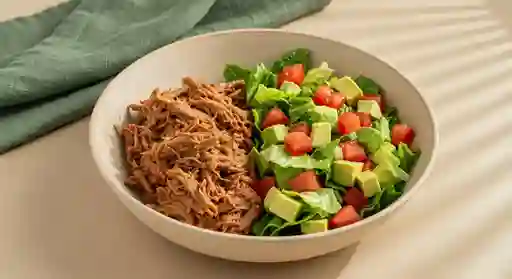 Res Desmechada Con Salsa Criolla