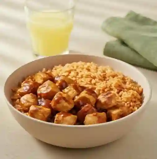 Pollo Bbq Arroz Achiotado + Bebida