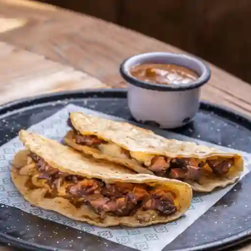 Quesadilla De Arrachera