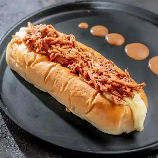 Pulled Pork Hot Dog