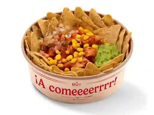 Mega Nachos Con Pollo Tinga