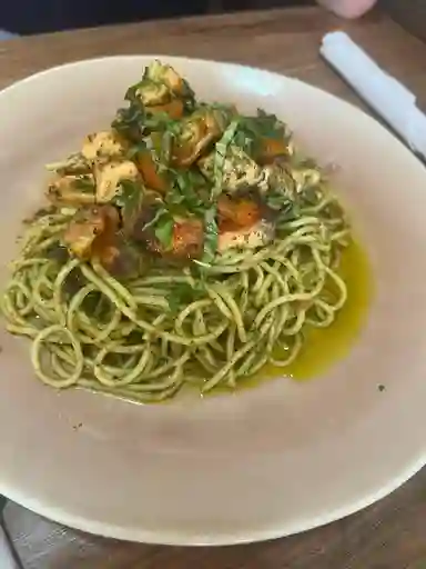 Pastas De Salmon Y Pesto