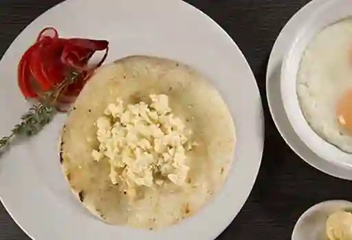 Arepa Antioqueña Con Queso