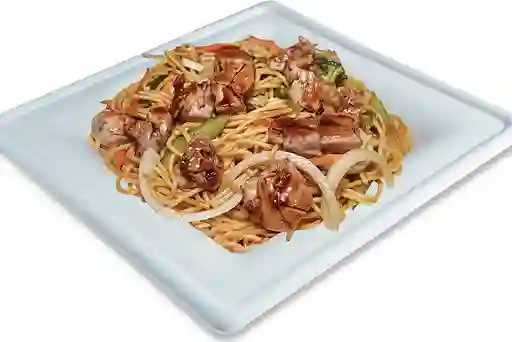 Tallarin De Pollo
