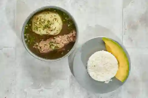 Caldo De Costilla