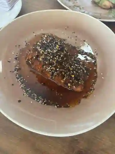 Salmón Con Ajonjolí