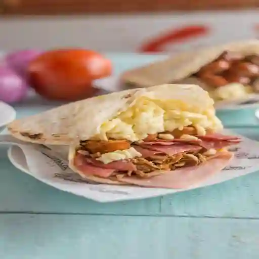 Arepa Con Carne