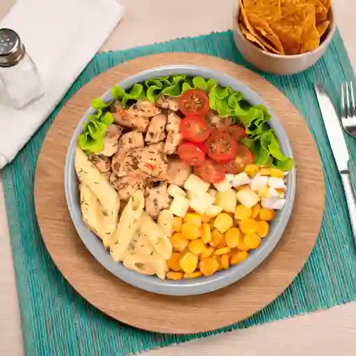 Abundante Pollo Finas Hierbas Y Pasta