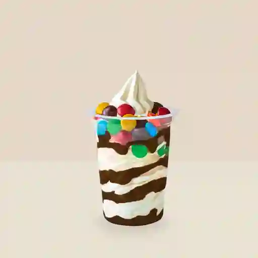 Sundae Chocolate Y Chocolates De Colores
