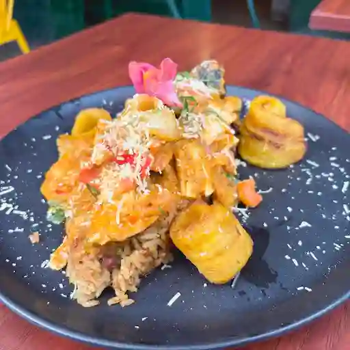 Tacu Tacu De Mariscos