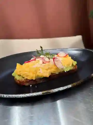 Tostadas De Aguacate