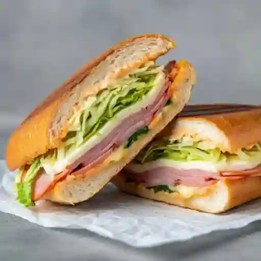 Sándwich Jamón 22cm