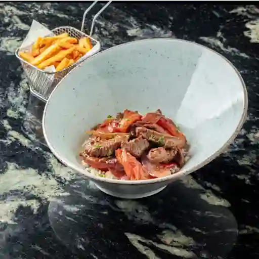F8- Lomo Saltado