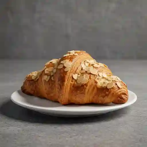 Croissant De Almendras