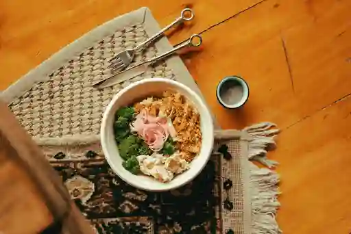 Bowl Pasta 3 Quesos.