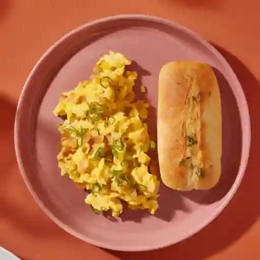 Huevos Con Maíz Y Tocineta