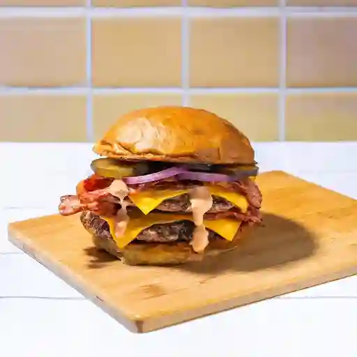 Prime Mega Bacon Cheeseburger