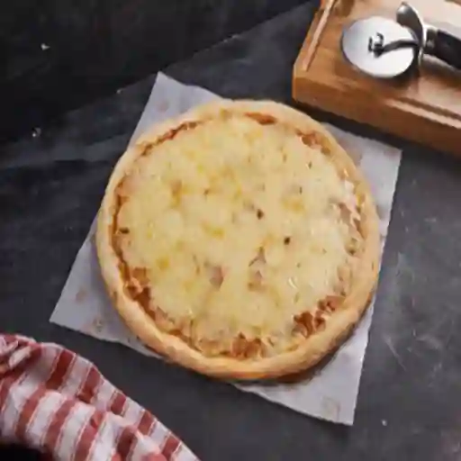 Pizza Queso Con Ajo Small