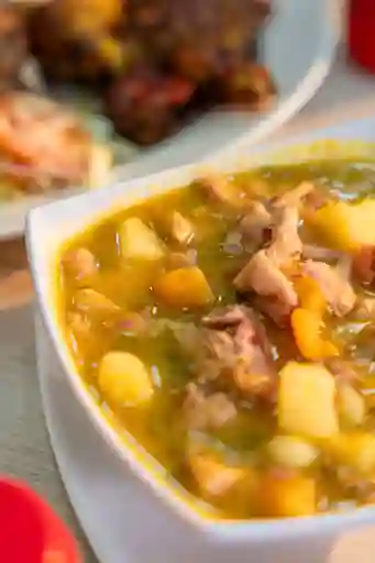 Sopa De Menudencia 12onz