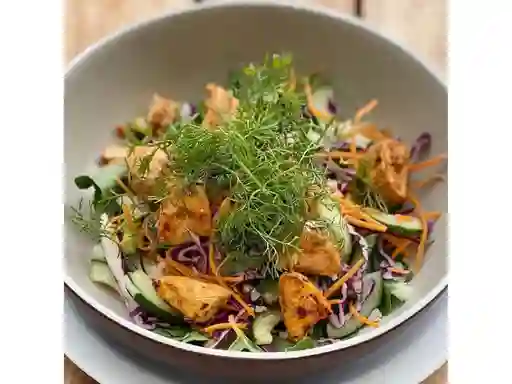 Warm Bowl De Pollo Cajun