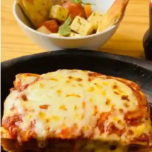 Combo Lasaña De Carne