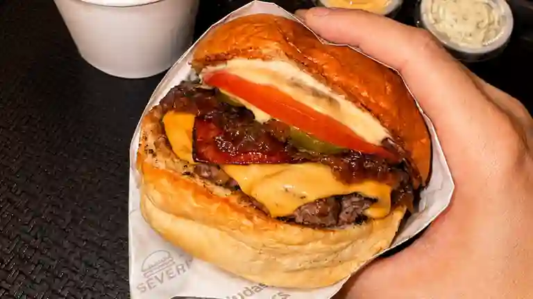 Severa Burguer a Domicilio Severa Burguer