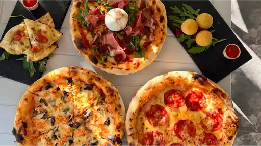 La Lambretta Pizza