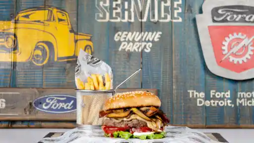 Burger And Wings Sm